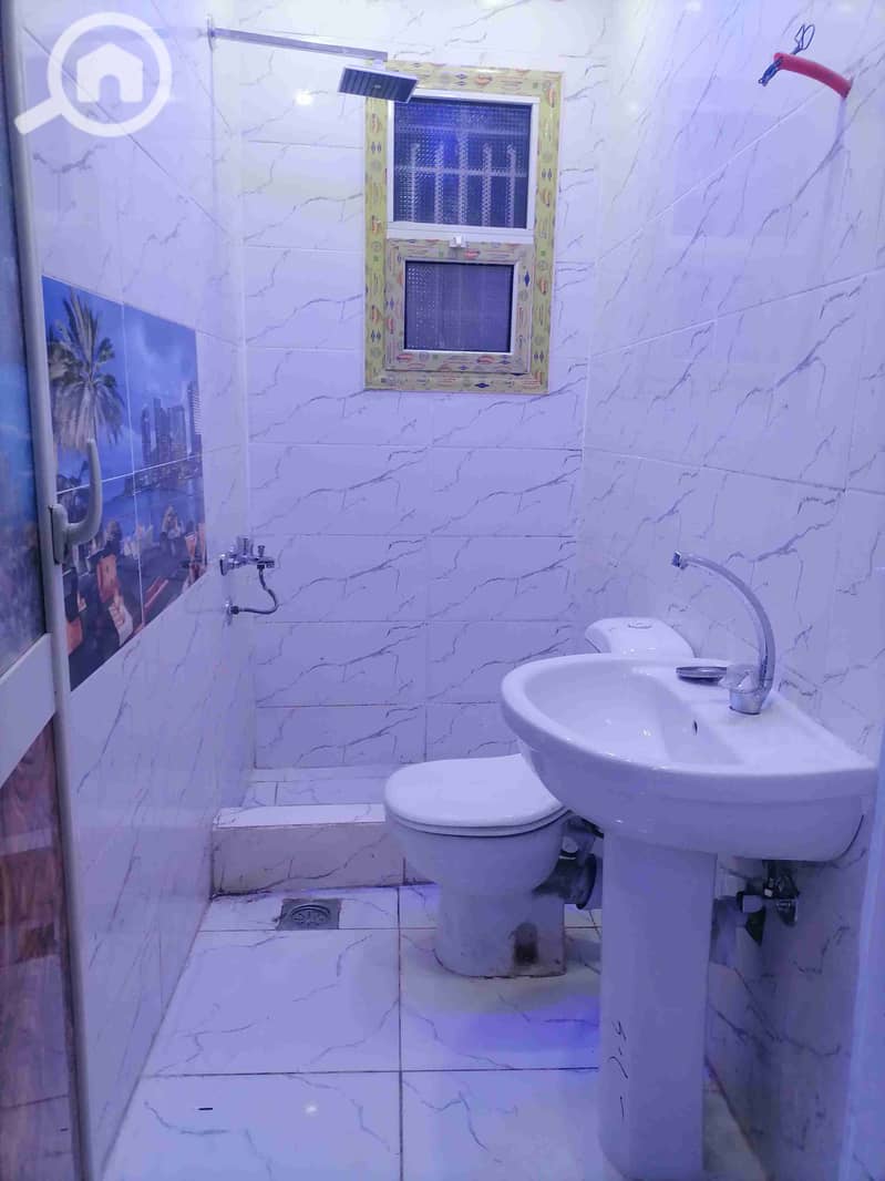 10 IMG_20251101_020557. jpg