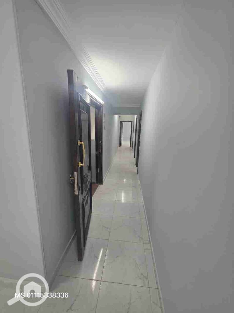 1000327061. jpg 1000327061. jpg