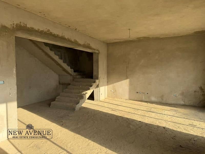 7 WhatsApp Image 2025-12-09 at 1.25. 33 PM. jpg