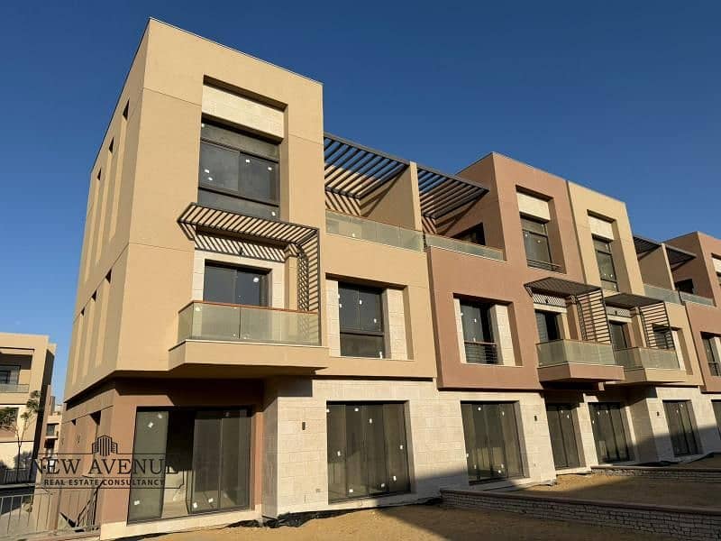 4 WhatsApp Image 2025-12-09 at 1.25. 30 PM. jpg