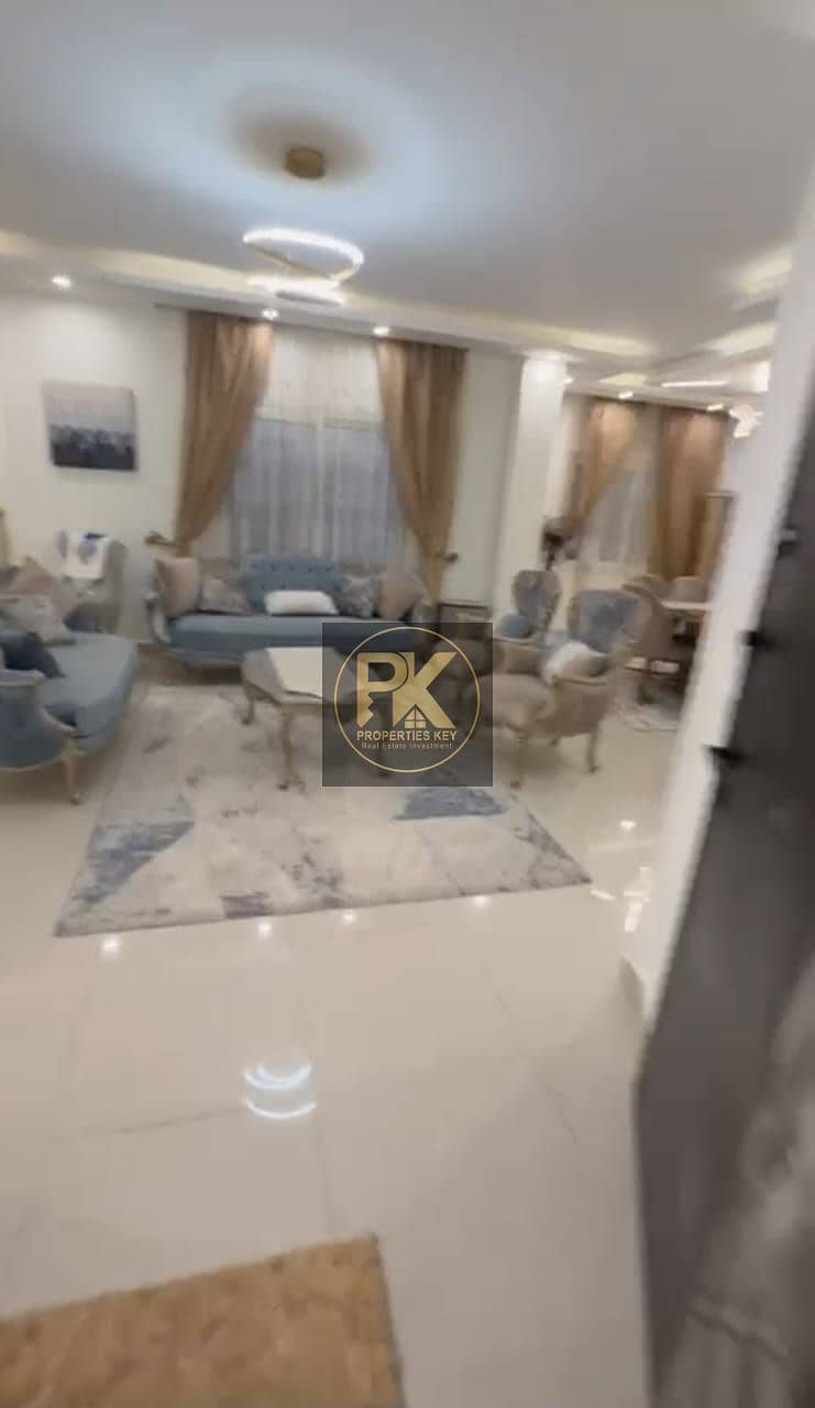 14 438b540a-3ad2-4cbc-b7f6-f9415a824f6d. jpg