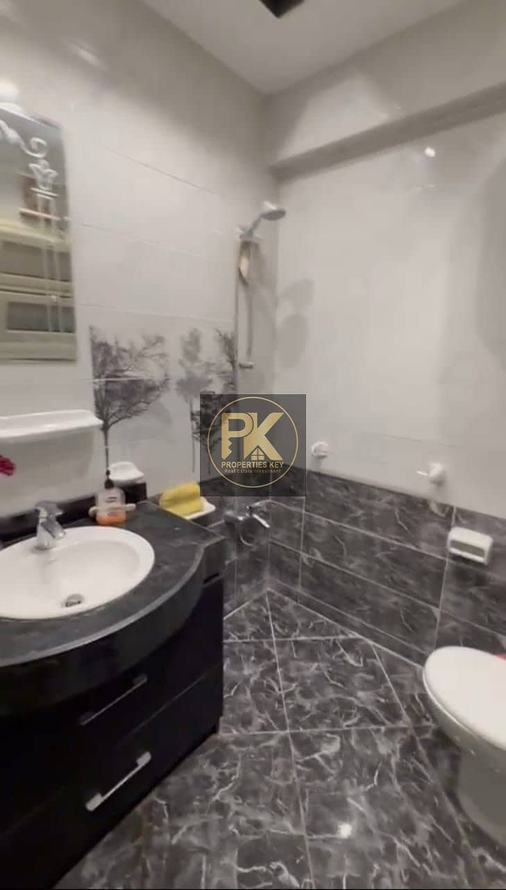 18 8141910c-b5e7-4d44-b6d5-b19a5ff77c5a. jpg