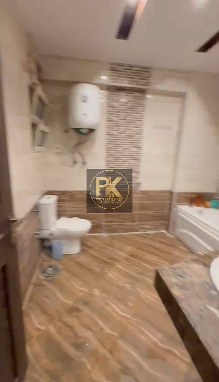 19 c267b74a-031e-450f-84b3-949448725e46. jpg