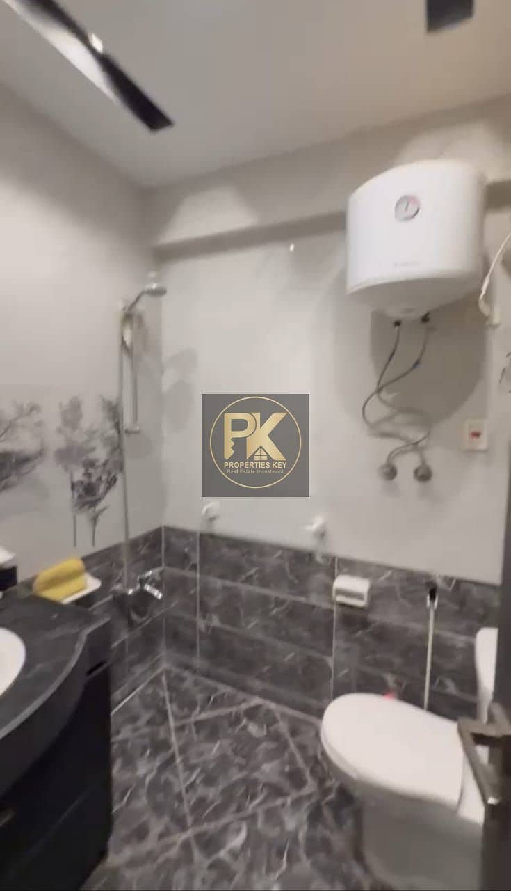 20 eb6c936c-191c-42be-81e6-adcc67839130. jpg