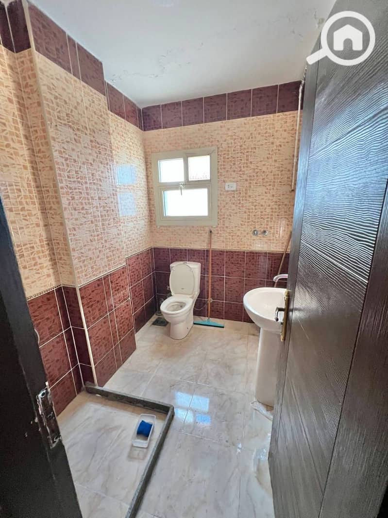 6 IMG-20251210-WA0022. jpg