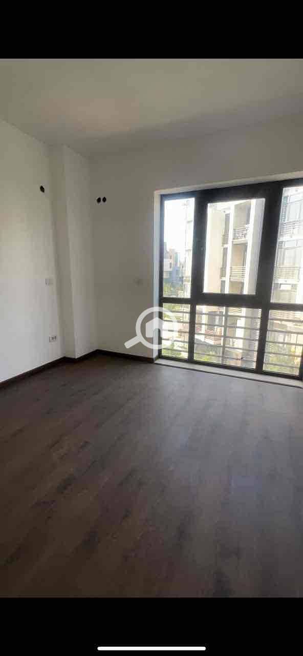 10 36122a86-a423-4d78-a1b2-51c81f913d7f. jpg