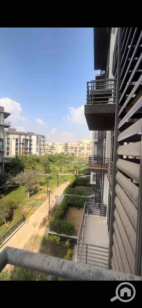 19 0fc48ec6-24d5-4f7f-9c1f-ca21190f1ba8. jpg