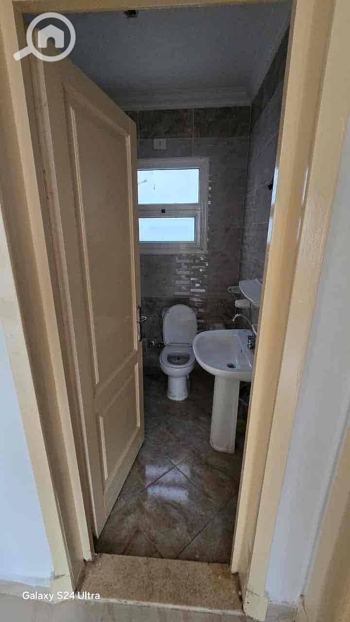 20 06884a76-34b2-4daf-ac58-8e3d46a3990a. jpg