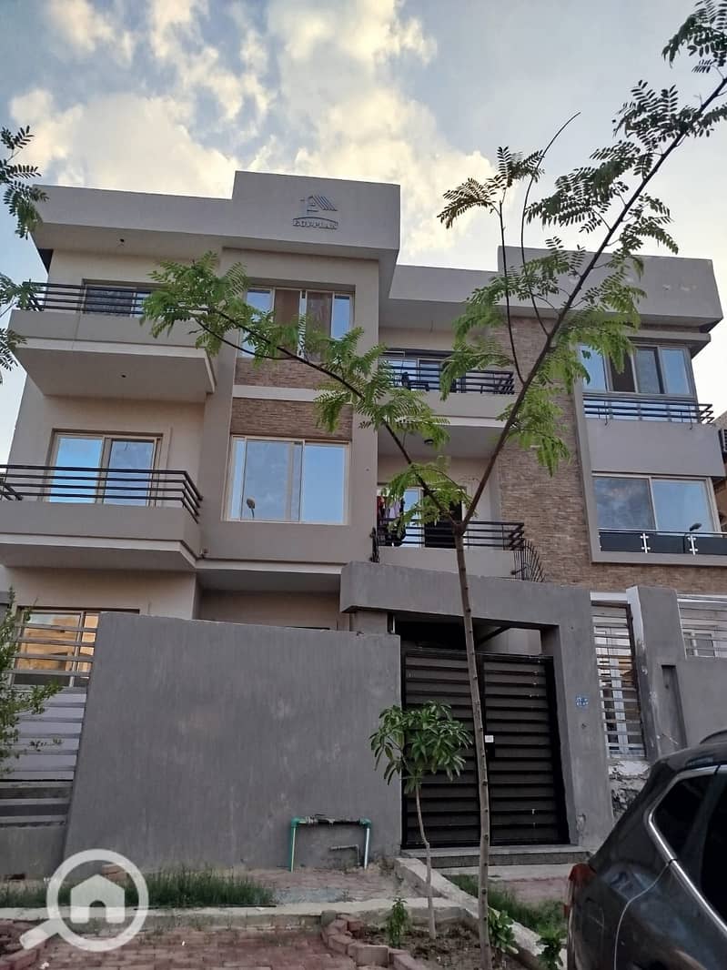 17 a88baffd-ed27-4c1c-ad86-c1e5c5b49571. jpg