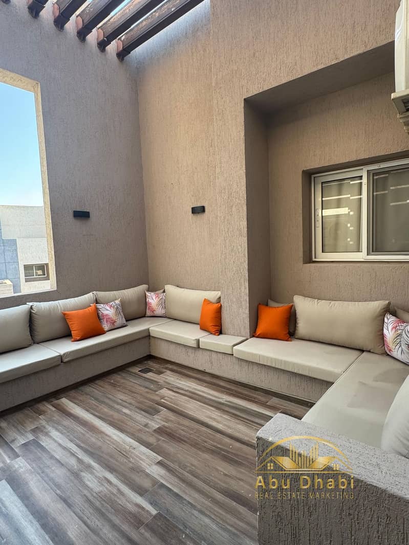 6 549679276_1390949923034658_7182599908369448722_n. jpg