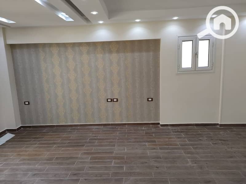 4 9d3537c9-0bf3-4d51-9916-f765c27cd60e. jpeg