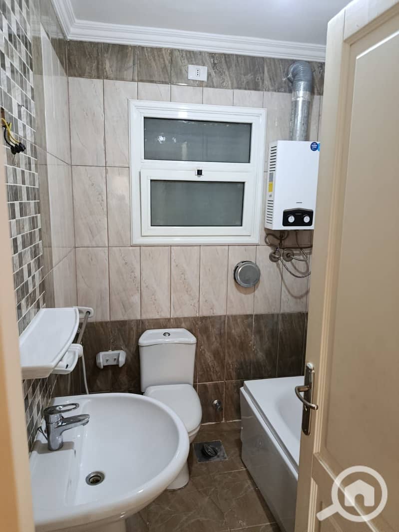 11 WhatsApp Image 2025-12-09 at 3.46. 55 AM (1). jpeg