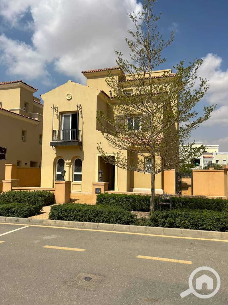 12 578007611_25014375811505493_1677711247437860929_n. jpg