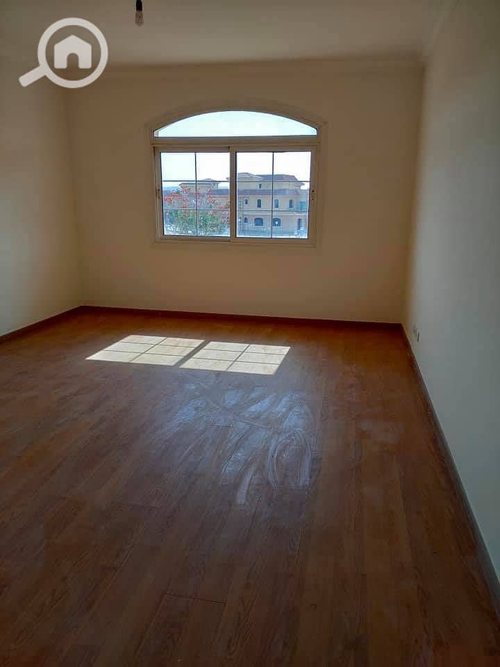 6 160292089_933769080748675_6036986344835662873_n. jpg