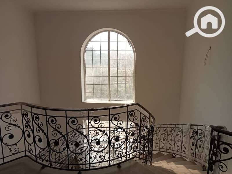 13 ad3457b3-4885-47ef-9215-6e19f86a4420. jpeg