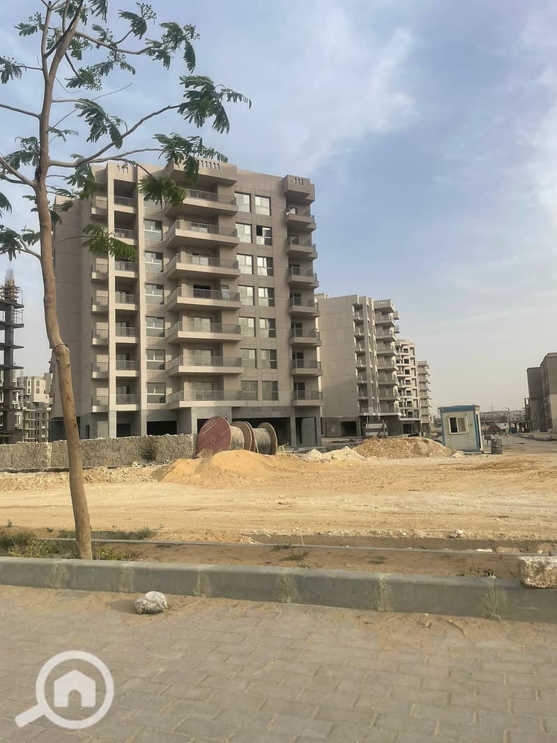 2 WhatsApp Image 2025-08-13 at 16.34. 45_5ea0bccf. jpg