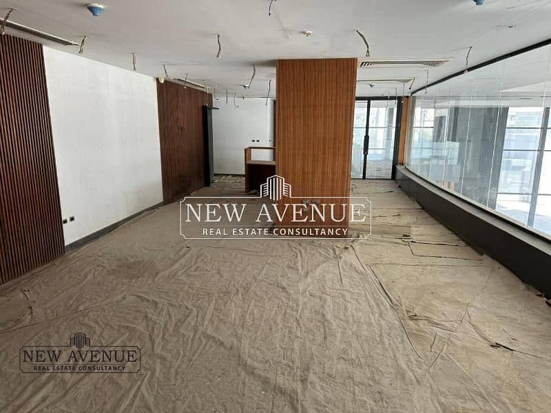 7 9b0655f5-ee3b-488e-b8d6-7521cca549c2. png