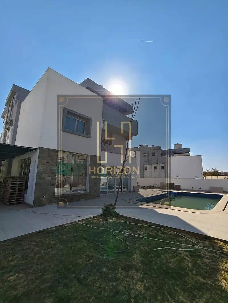 9 140894762-800x600. jpg