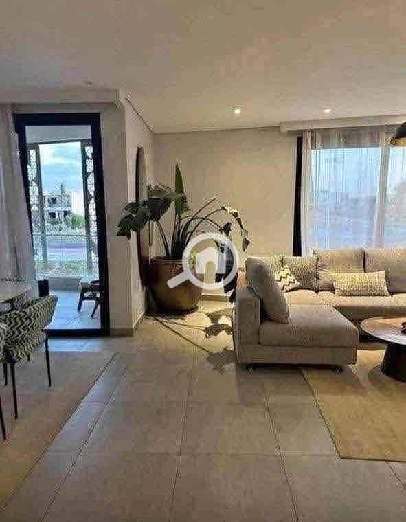 6 634b86c2-99ff-4a43-a701-5e201664296e. jpg