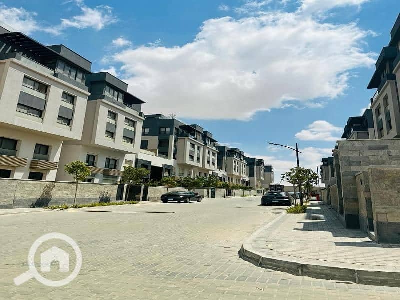 2 WhatsApp Image 2025-12-04 at 3.17. 30 AM (1). jpg