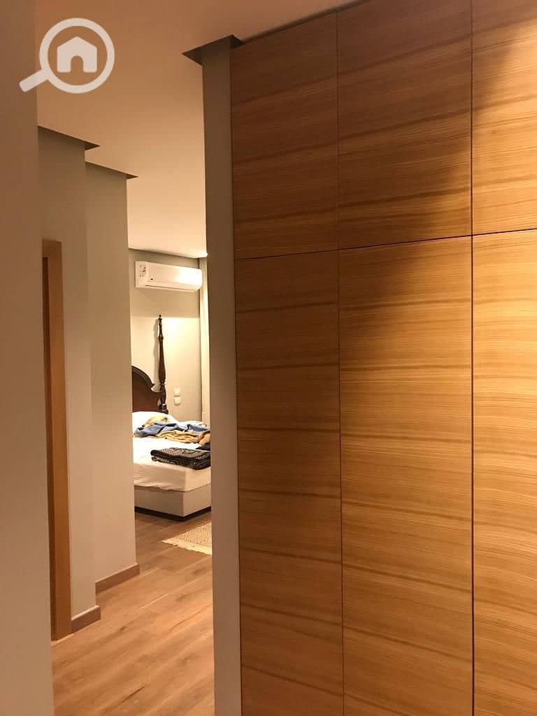 13 ce09f000-47ed-43e2-8a77-dca1c4d08eea. jpeg