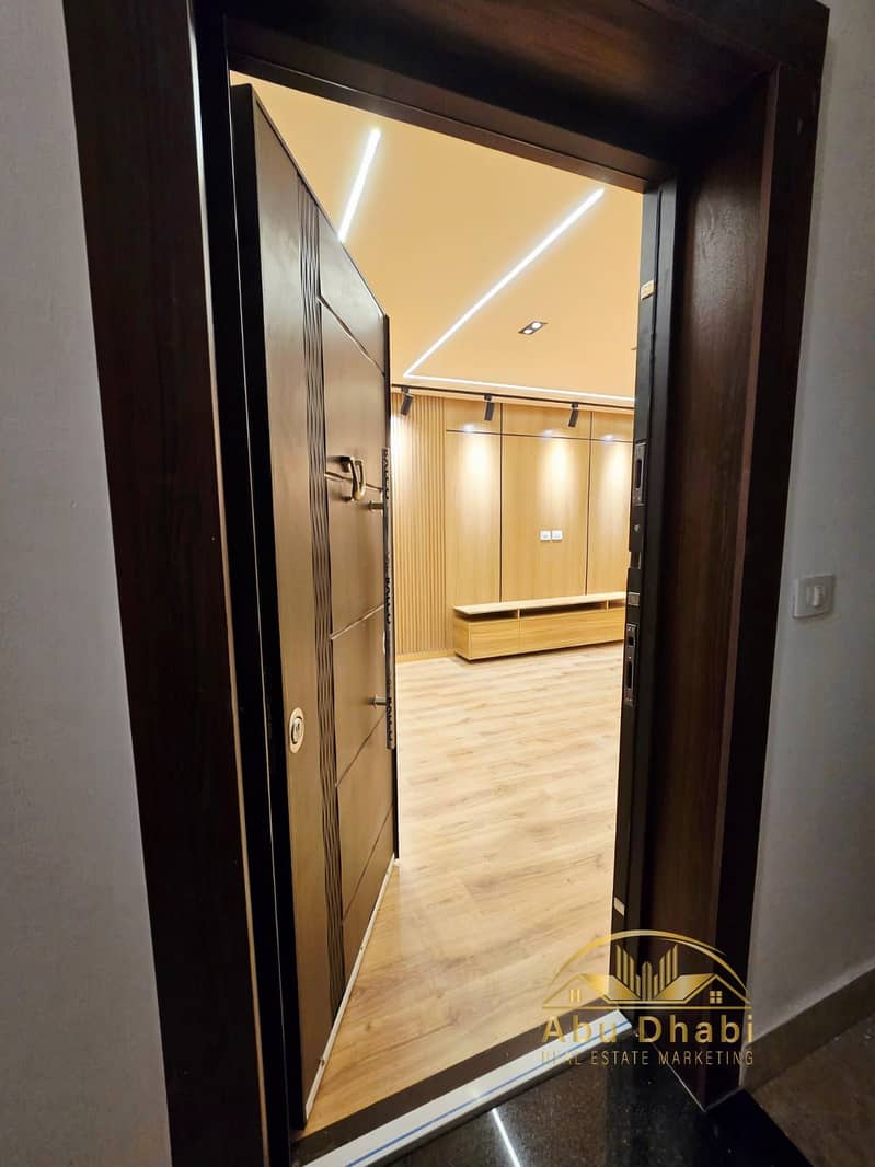 4 a0b60c98-cfc3-46e9-8b60-489105866b49. jpg