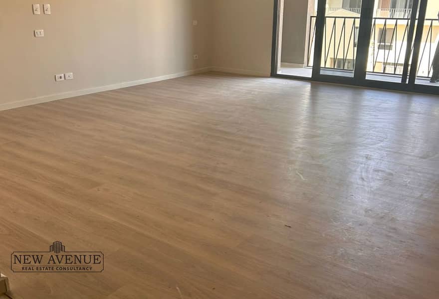 10 f4200351-d758-4cf0-b2fc-849a5ac71a77. jpg