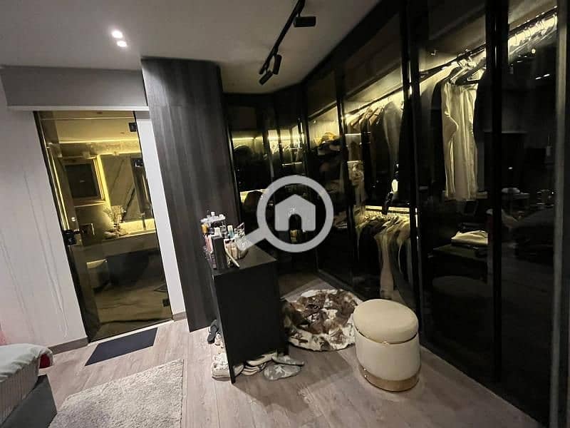 8 WhatsApp Image 2025-12-04 at 3.18. 36 AM (4). jpg