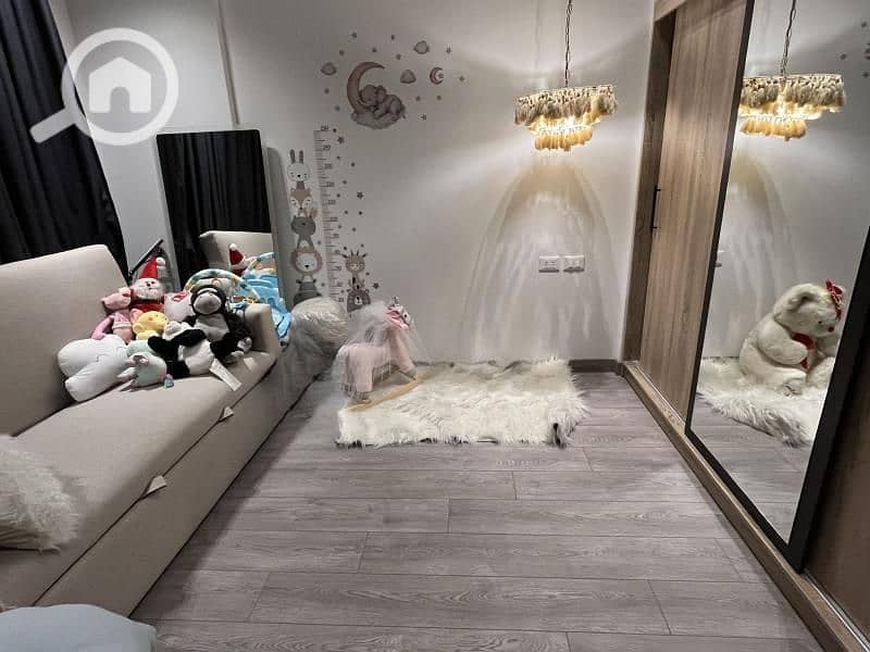 10 WhatsApp Image 2025-12-04 at 3.18. 35 AM (2). jpg