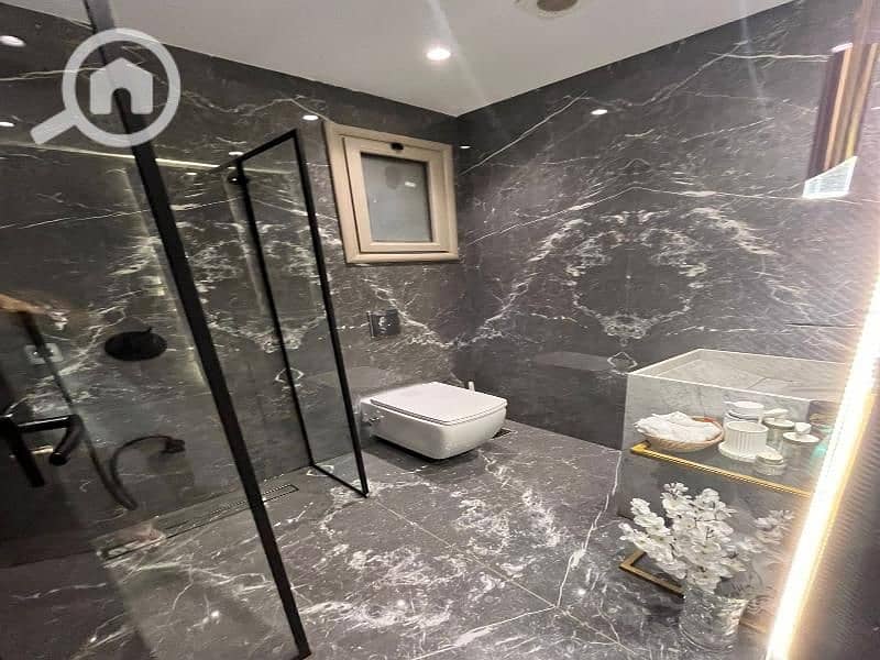 15 WhatsApp Image 2025-12-04 at 3.18. 36 AM (3). jpg