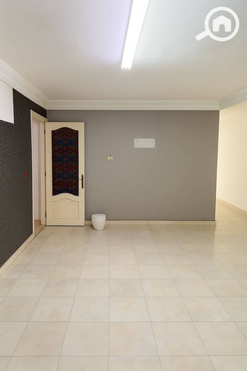 2 WhatsApp Image 2025-12-10 at 12.04. 44 PM (1). jpeg