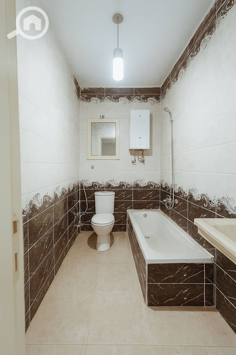 3 WhatsApp Image 2025-12-10 at 12.04. 44 PM (2). jpeg