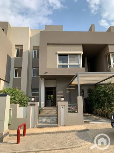5 Bedroom Twin House for Sale in Sheikh Zayed, Giza - WhatsApp Image 2025-07-12 at 20.58. 18_ff8c8331. jpg