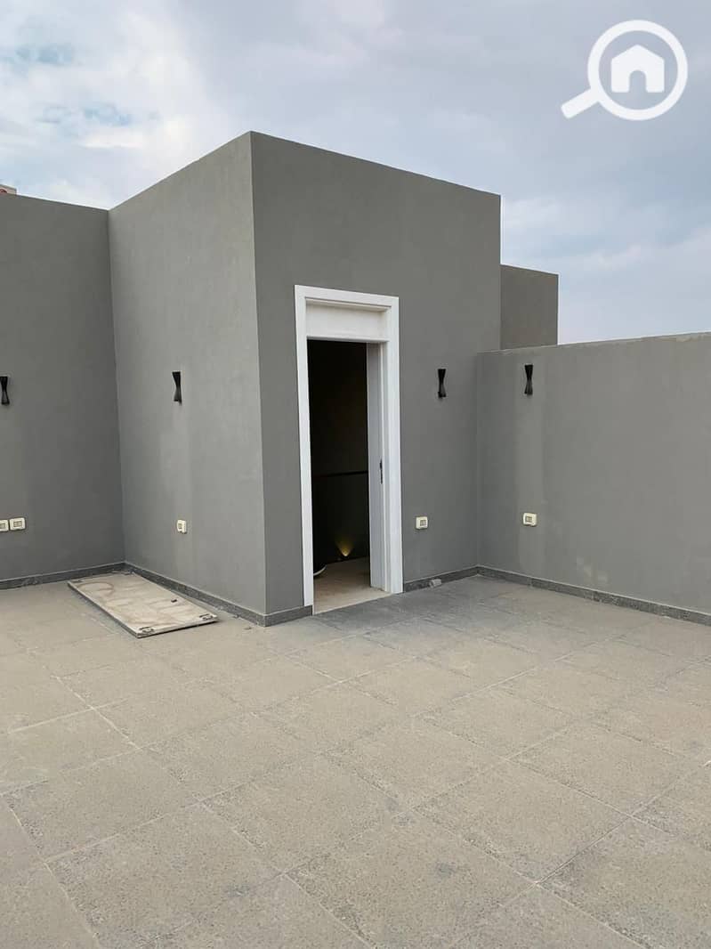 3 WhatsApp Image 2025-07-12 at 20.58. 38_35b2a3ab. jpg