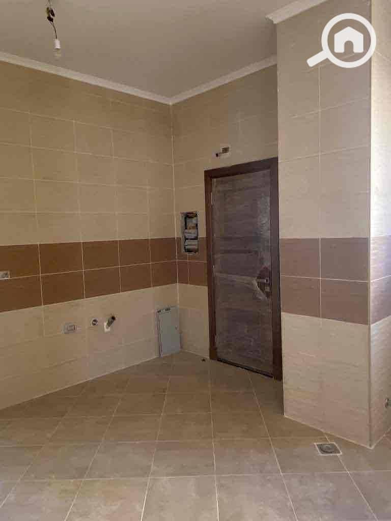 6 d8ece601-39bc-4e8d-9beb-6c87c2203966. jpg