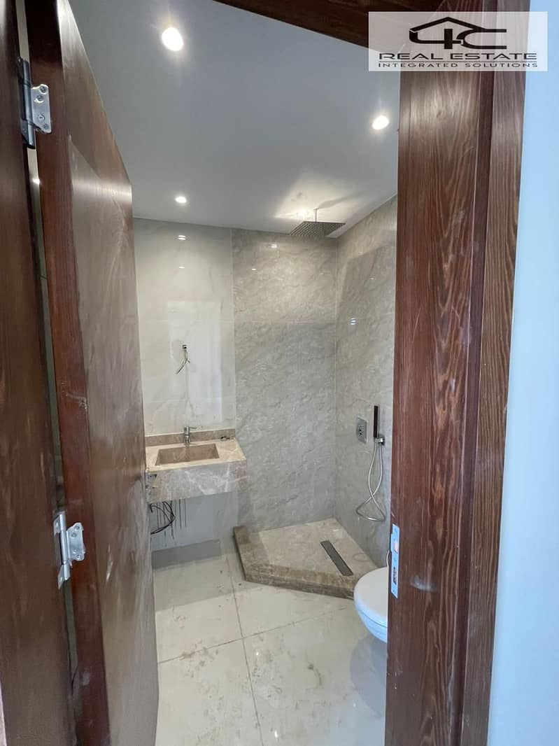 14 WhatsApp Image 2025-12-09 at 10.11. 18 AM (2). jpeg