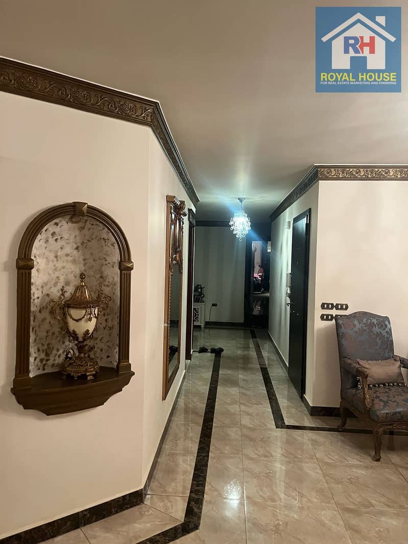 4 9edcb3a0-17b6-4e6b-807b-250ae4f6bbd9. jpeg