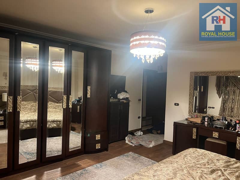 8 78a2c48f-8b1f-492f-8afa-5f642545cb59. jpeg