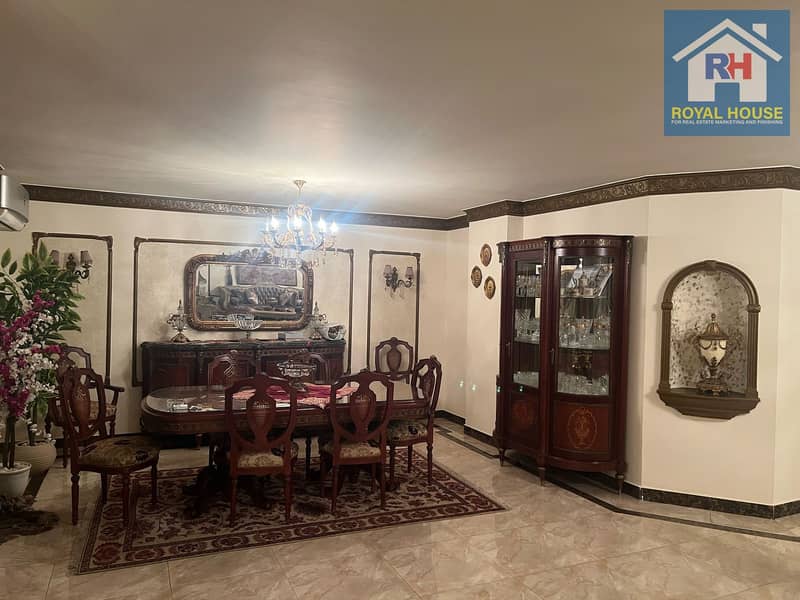 15 b0e753cb-381d-4225-a28d-0b201dc08574. jpeg