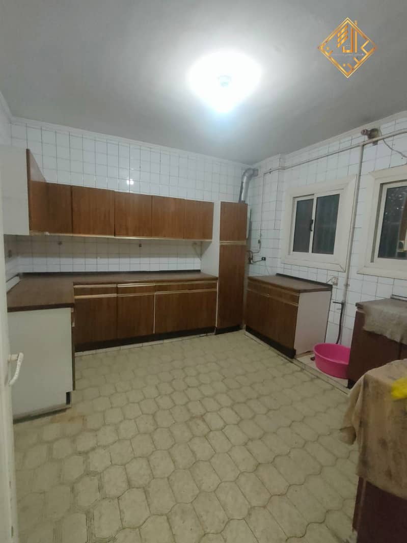 11 WhatsApp Image 2024-12-18 at 18.56. 07 (1). jpeg