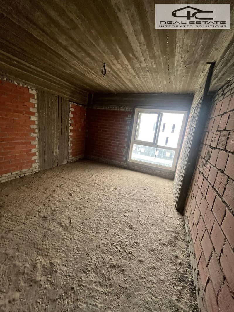 8 WhatsApp Image 2025-02-05 at 3.55. 37 PM. jpeg