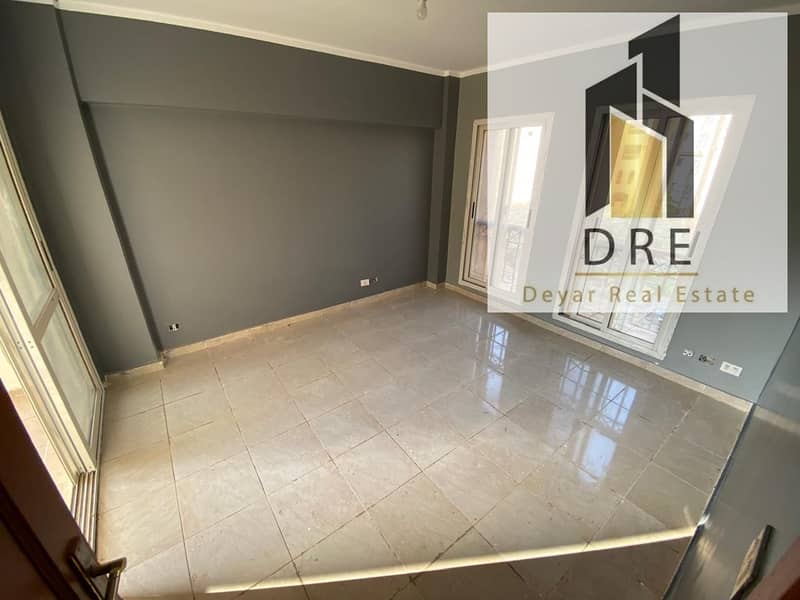 11 eb8b57cf-012c-45f1-a23f-4f8f6d4bba19. jpg