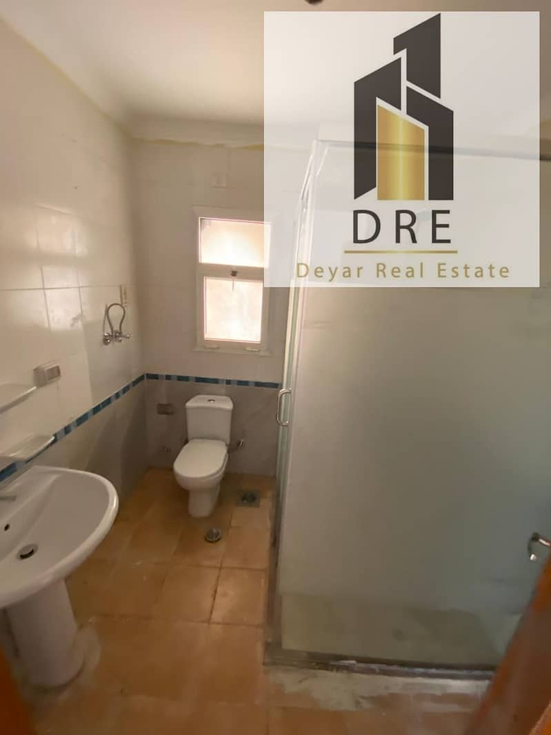 12 8297011c-a912-4b9d-8b2a-9ac5dfe883ab. jpg