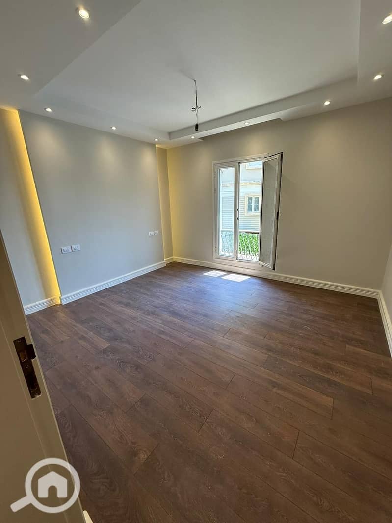 3 f79ef0e0-4a5a-46ea-86d0-04856ef4eef7. jpeg