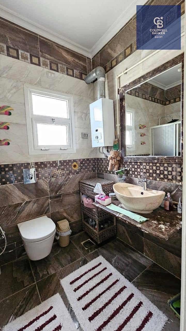 8 ca7deec1-a797-47a3-a74c-7403b8b21039. jpeg