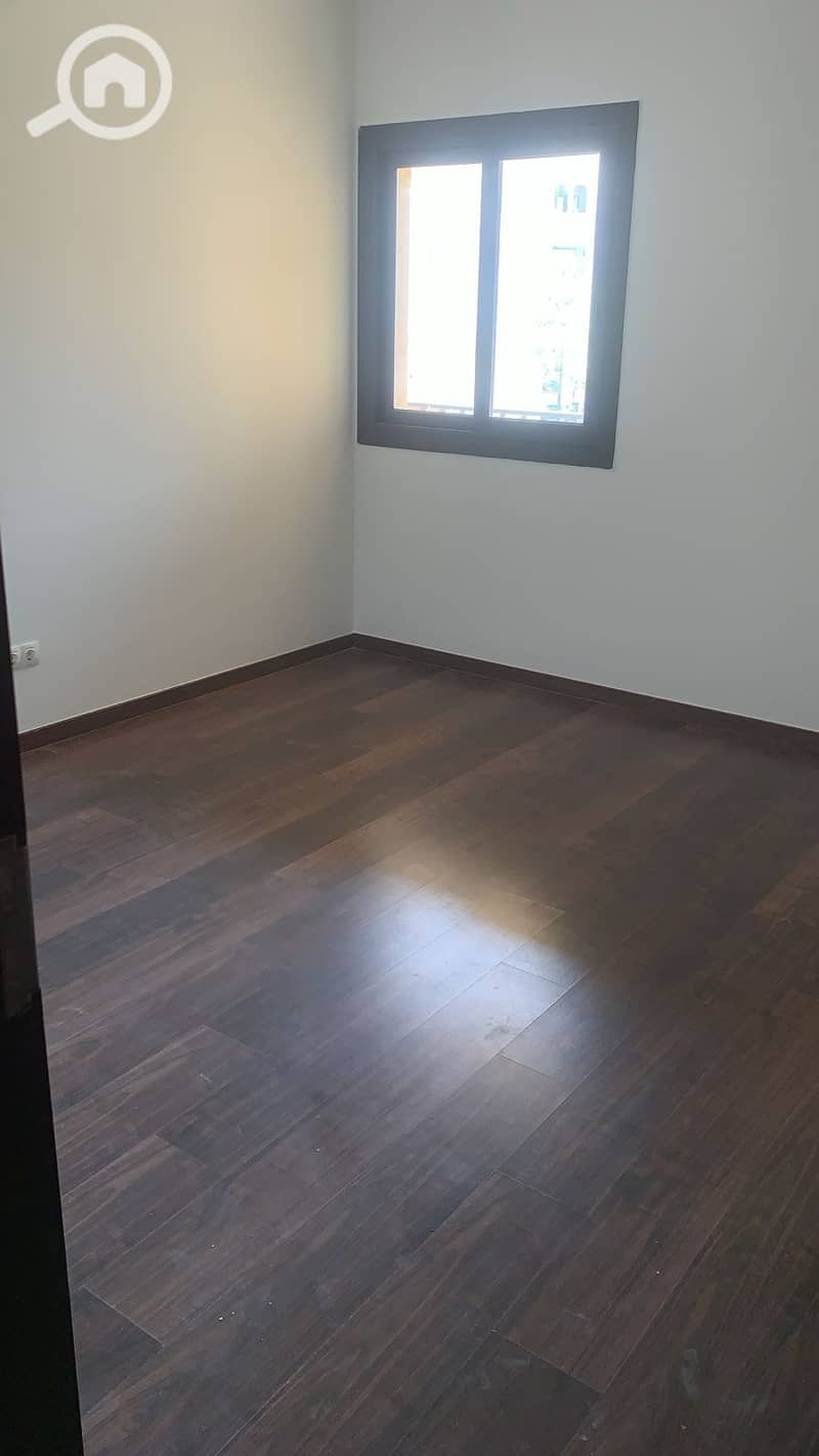 3 27781922-02bb-4c76-b13a-883667287501. jpeg