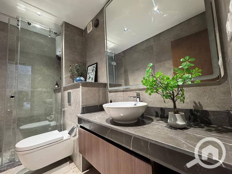 8 WhatsApp Image 2025-05-14 at 11.52. 00 AM. jpeg