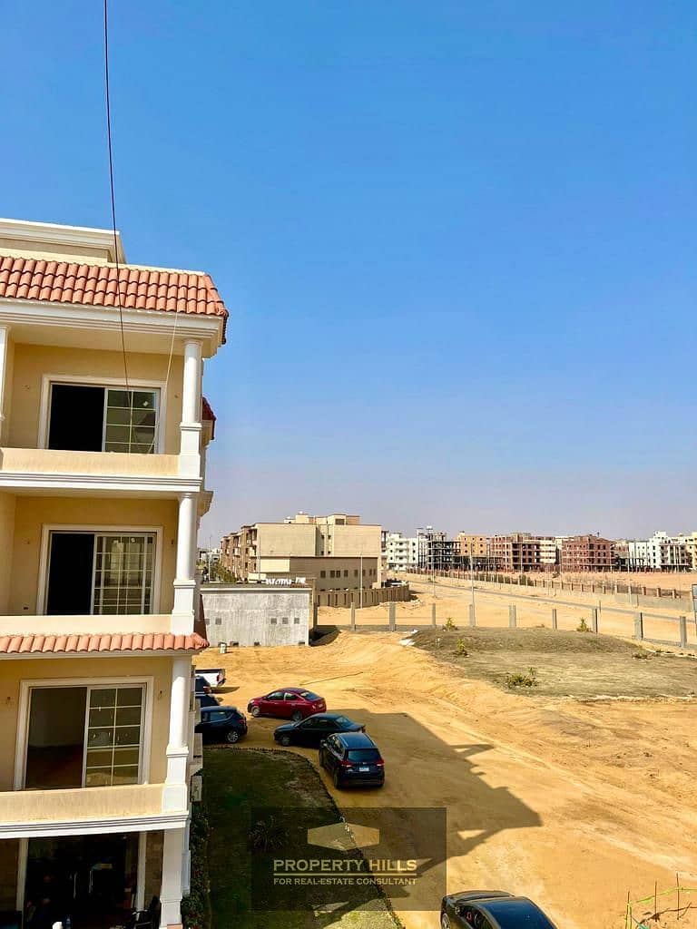 10 ba077547-7f73-48be-abaa-721a1d731adc. jpg