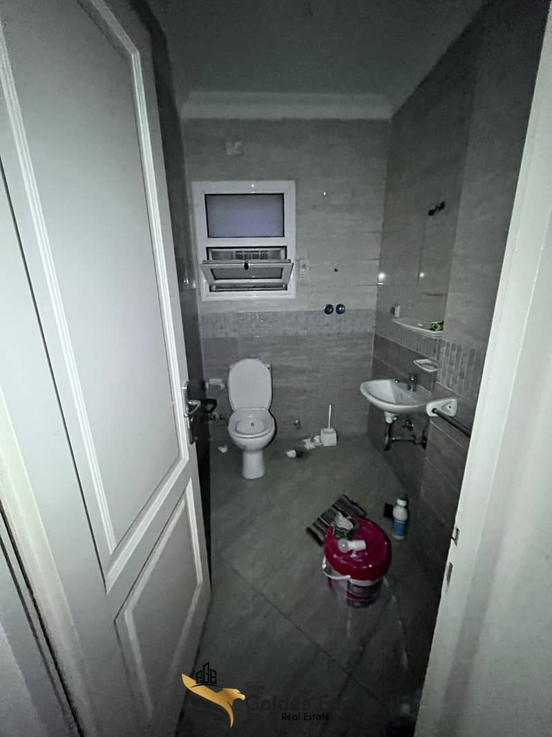 6 IMG-20251210-WA0048. jpg