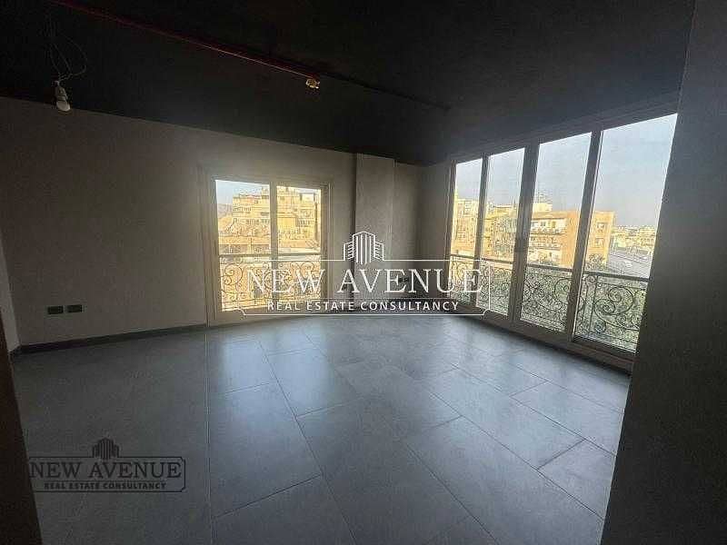 2 akLUmAXhqCY8p9qV0DtrFDgcGdzrJjP5UPnvzVbA. jpeg